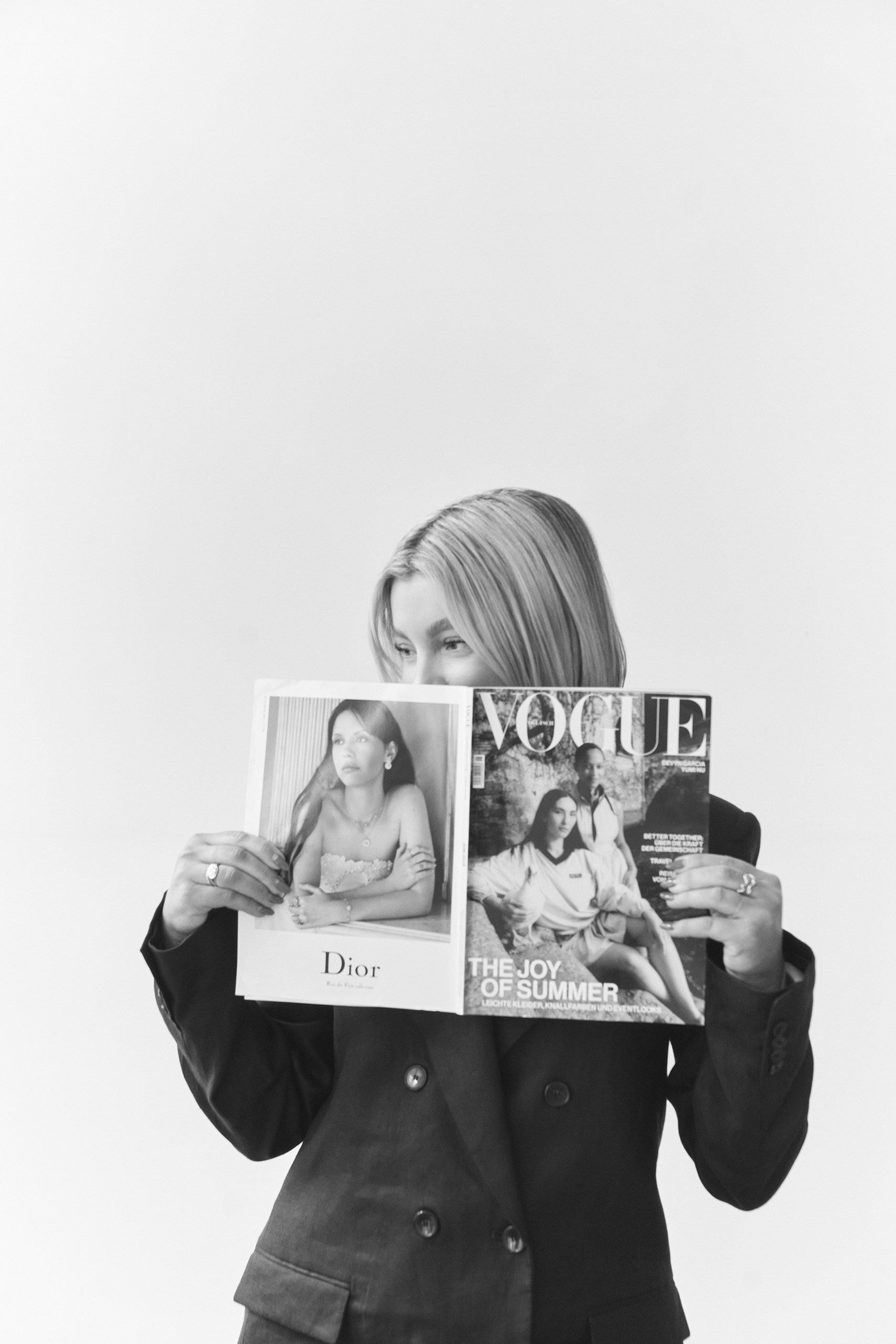 vogue, officelook, black&white, clean office